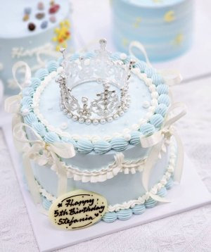 Little blue princess